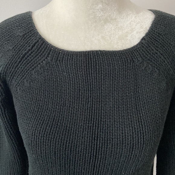 GAP Sweater w/ Box Neckline and 3/4 Sleeve - Picture 4 of 10